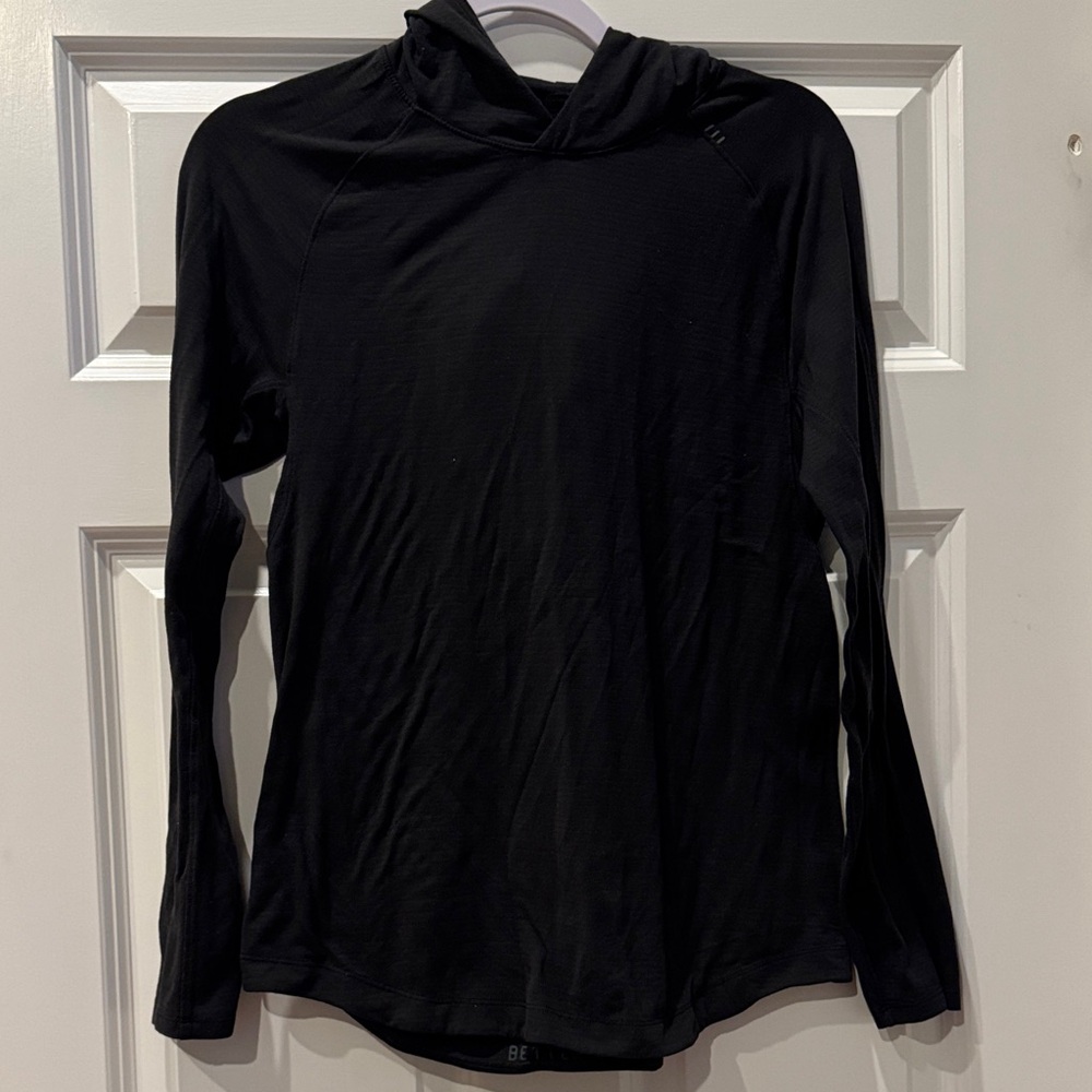 lululemon athletica Black Lightweight Hooded Long Sleeve Shirt